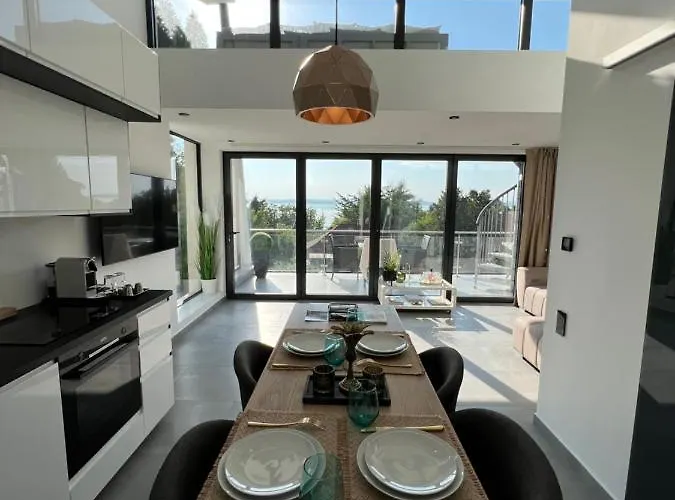 Aris Apartman